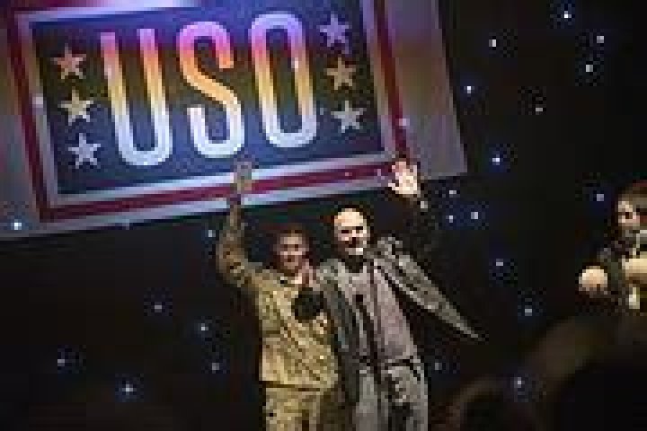 5 Dec. 2016 CJCS USO Holiday Tour - Incirlik Air Base 161205-D-PB383-044 (31430825446) (cropped) (cropped).jpg