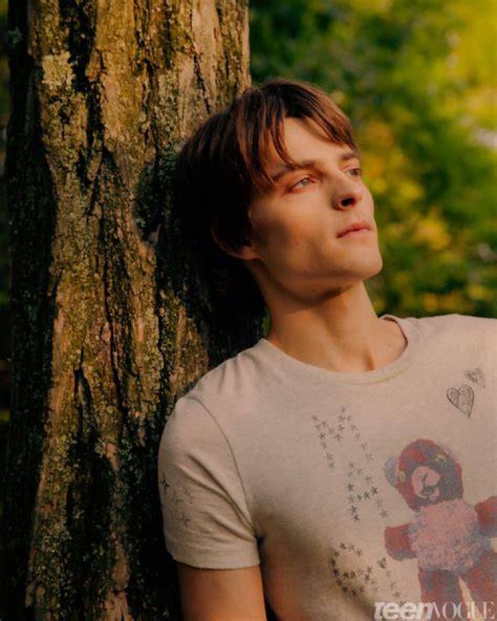 Actor Corey Fogelmanis