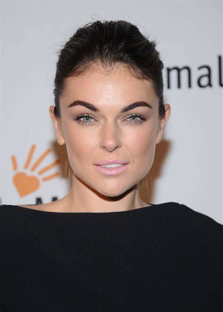 Serinda Swan Biography